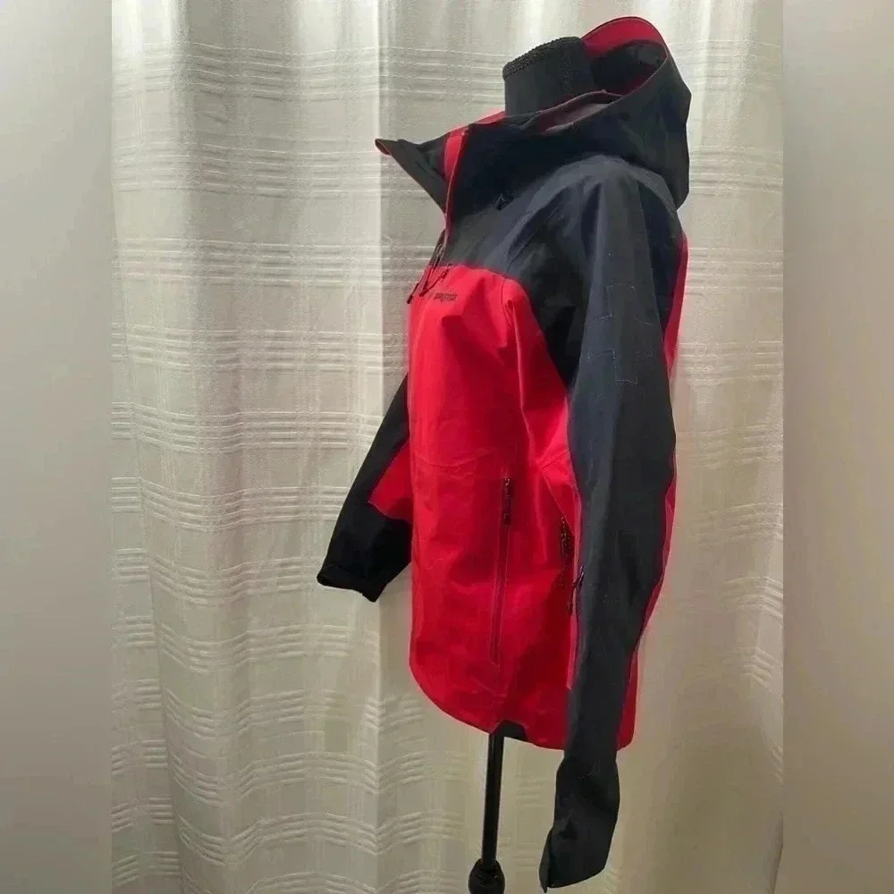 Patagonia medic jacket red and black goretex - Picture 2 of 16